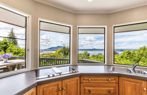Acacia Bay House | Acacia Bay Views - Large Family Home with Stunning Views