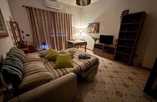 Quartiere XX Ardeatino Apartment | Accogliente Appartamento Roma