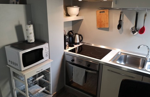 Citta Bassa Apartment | Accogliente Monolocale in Centro Città Arredato Moderno