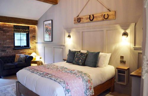 Cleeve House | Accommodation Bristol Airport