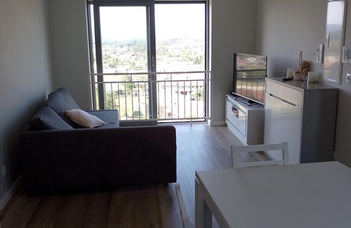 Braga Apartment | Accommodation in house with shared pool, 10mn from Braga. Weekly rental