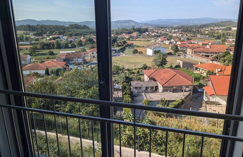 Braga Apartment | Accommodation in house with shared pool, 10mn from Braga. Weekly rental