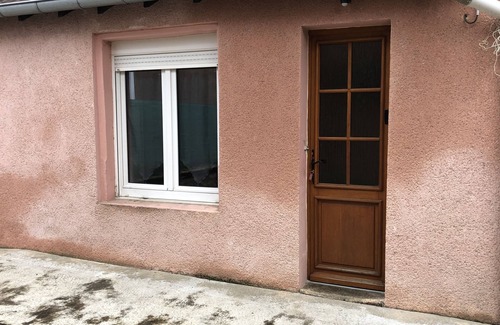 Champlitte Apartment | Accommodation in the heart of the village