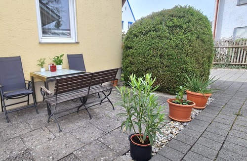 Munchen District Apartment | Accommodation Nomad Gold