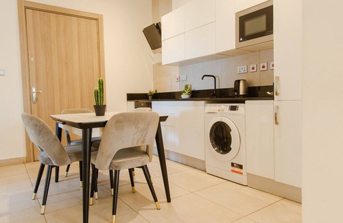 Labadi Apartment | Accra Luxury Apartments at Pine Court