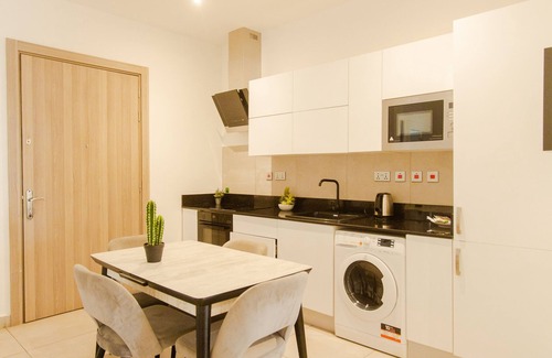 Labadi Apartment | Accra Luxury Apartments at Pine Court
