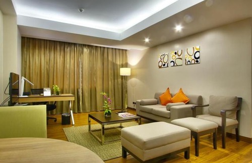 Kapitolyo Hotel | ACE Hotel and Suites