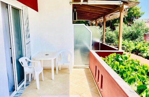 Potos Apartment | Achinora Potos Double Room - Two Separate Beds - Twin