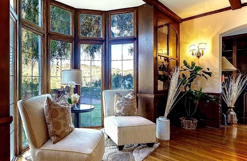 North Arroyo House | Achitectural Masterpiece Rose Bowl Mansion with Amazing Views