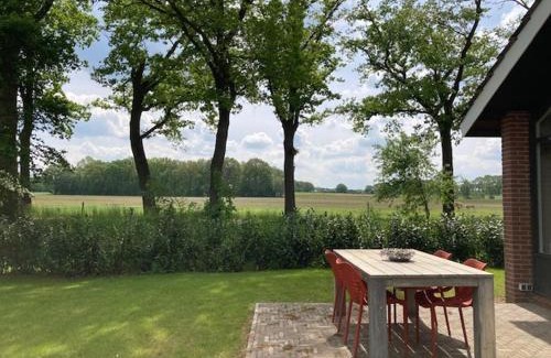 Aalten House | Achterhoekse vakantiewoning, infraroodsauna, geweldig uitzicht, goede bedden