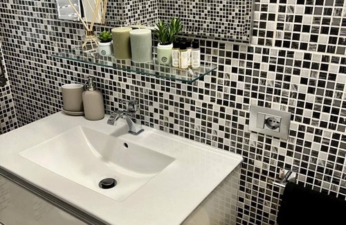 Cinisello Balsamo Apartment | Acogedor Apartamento !A 10 Minutos del Centro de Milano !