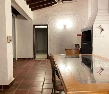 Fernando De La Mora Apartment | Acogedor y espacioso hospedaje a pasos del eje corporativo