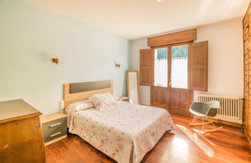 Ochagavia House | Acogedora casa rural a los pies de la Selva Irati