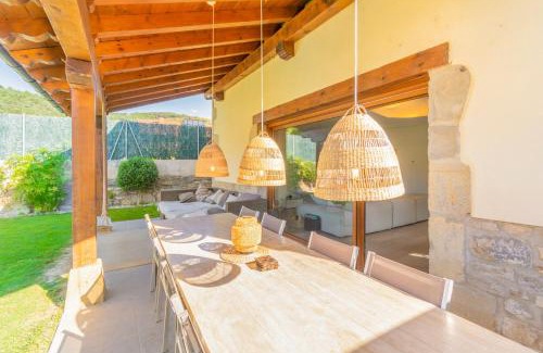 Akerreta Villa | Acogedora casa rural con jardín próxima a Pamplona