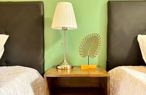 Roldanillo Bed & Breakfast | Acogedora Hab Doble - Confort WiFi & Baño Privado
