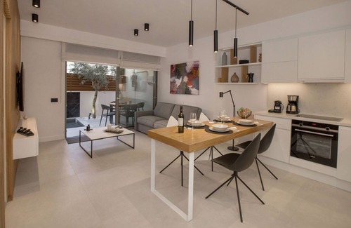 Makrigianni Apartment | Acropolis Golden Suites | Ground Floor