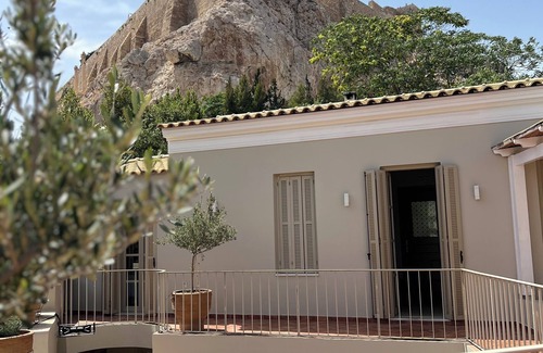 Athens City Centre Apartment | Acropolis View-Themelio Suite - Acropolis Area