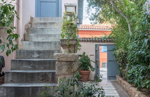 Athens City Centre Villa | Acropolis Villa by JJ Hospitality