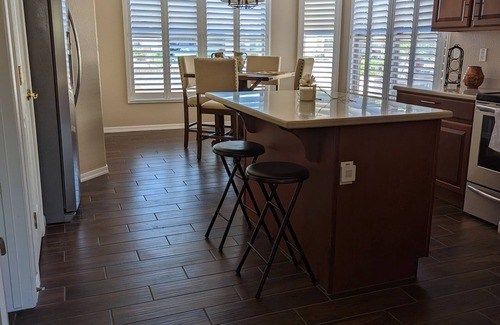Springfield Lakes House | Active Adult Haven
