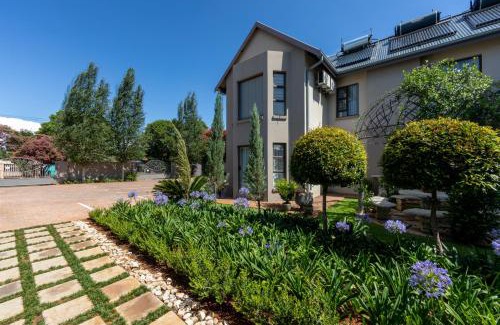 Potchefstroom House | Adato Guesthouse