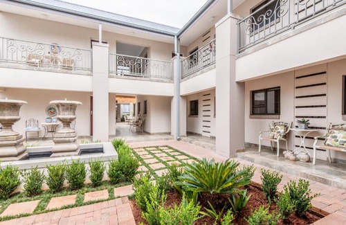Potchefstroom House | Adato Guesthouse