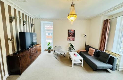 Aalborg Apartment | aday - Villa Firenze - 2 Bedrooms Bright Apartment