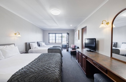 North Adelaide Hotel | Adelaide Inn