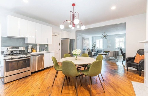 Clinton Hill Apartment | Adelphi II by Rove Travel | 3BR Ft Greene w/Deck