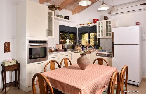 Kahal Cabin | Adilion