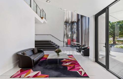 Dickson Apartment | Adina Serviced Apartments Canberra Dickson