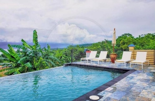 Salt Gut House | Adina View Villa