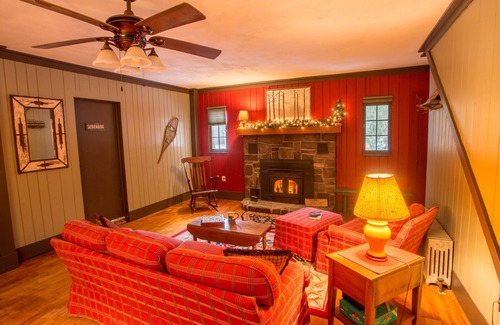 Upper Jay Hotel | ADK Trail Inn