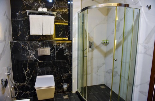 Entebbe Hotel | Admas Grand Hotel