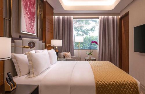 Ermita Night District Hotel | Admiral Hotel Manila - MGallery Collection