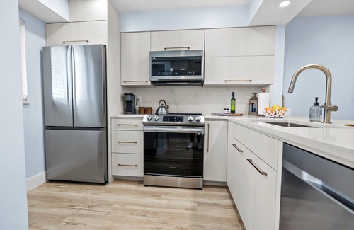 South Island Condo | Admirals Bay 152 Canal Front, Balcony
