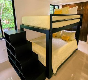 Coron Bed & Breakfast | Adora's Place - Signature Room