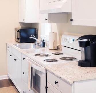 Queen Anne House | Adorable 2-bedroom bungalow near Easton, Denton
