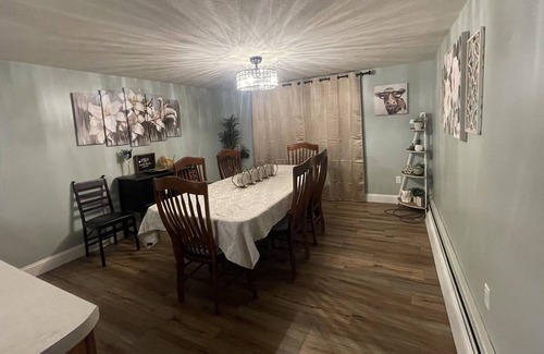 Arundel House | Adorable 2bed, 1ba 1300sqft guest home tucked away on 19 acres