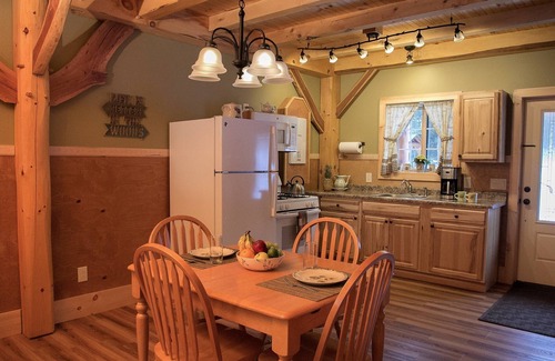 Ripton Cabin | Adorable cabin with screened porch and private fire pit