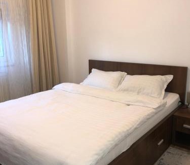 Ploiesti Apartment | Adrian Home Mega
