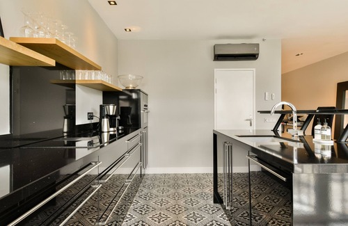 Vondelbuurt Apartment | Adult only - Luxury apartment museumdistrict