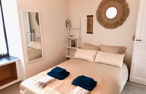 Crespin Other | Adults only gîte in quiet place, w/swimming pool
