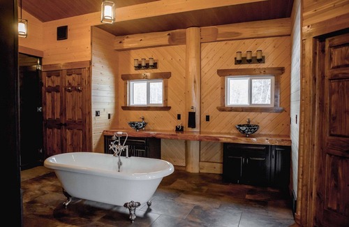 Northern Alberta Cabin | Adventures for all seasons - a quiet getaway to sit back and relax.