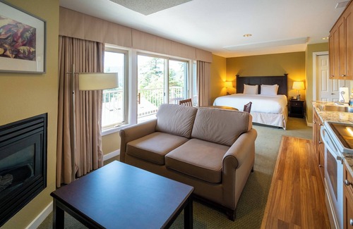Rosario Hotel | Adventure Awaits—Secluded Orcas Island Stay | Hillside 1910