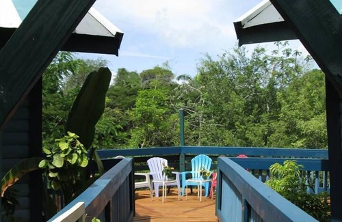 Plymouth Apartment | Adventure Eco Villas