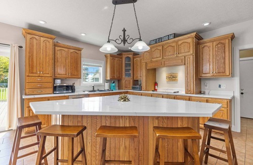 Summit Station House | Adventure Haven Summa