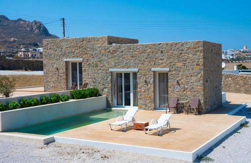 Ano Mera Apartment | Adyton Luxury Suites, Mykonos Poolside Luxury