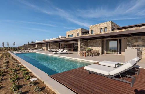 Agios Ioannis Villa | Aegean Bliss Above Mykonos