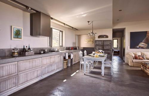 Kontos Villa | Aegina Retreat