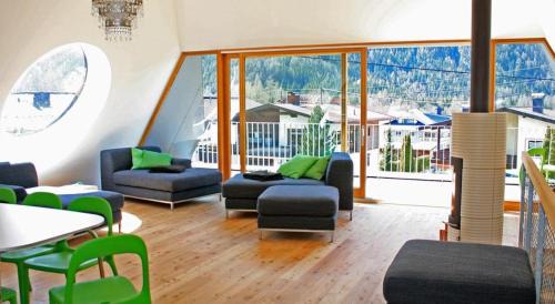 Unterlaengenfeld Villa | aeki LOFT